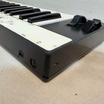 IK Multimedia iRig Keys Pro 37-Key MIDI Keyboard Controller – No Cables 2013–2015 image 8