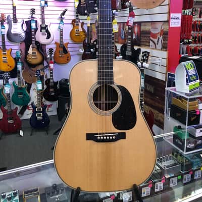 Martin D28 Authentic 1937 VTS Acoustic with Case image 3