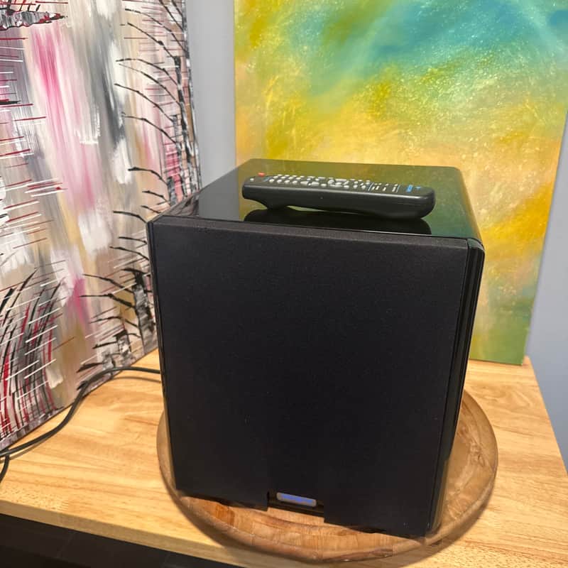 Velodyne Digital Drive Series DD12 BG Powered Subwoofer Remote Control Black image 1