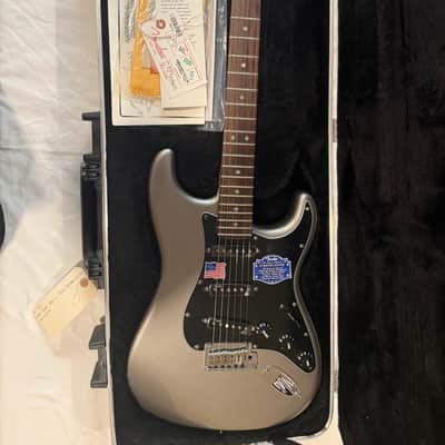 2011 Fender American Deluxe Stratocaster image 3