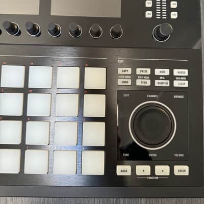 Native Instruments Maschine Studio 2010s - Black image 12