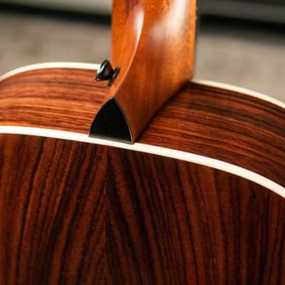 Taylor Gold Label 712e Grand Concert Acoustic/Electric Guitar - Natural with Hardshell Case image 8