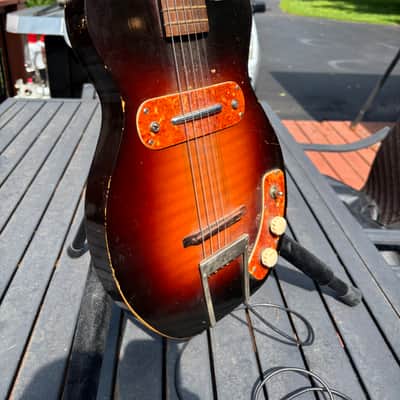 1952 Kay- “Peanut” Model K-125 image 4