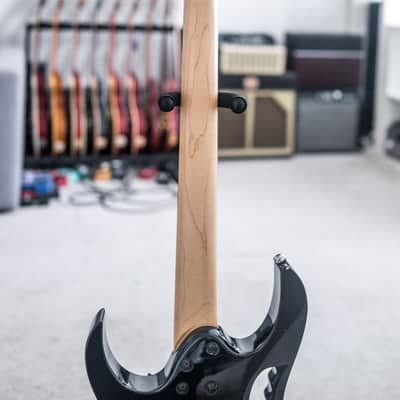 Ibanez Steve Vai Signature JEM 555 BK in Black image 7