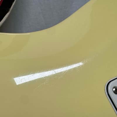 Fender Yngwie Malmsteen Signature Stratocaster Guitar with Case - signed! 1992 - Vintage White / Maple neck image 22