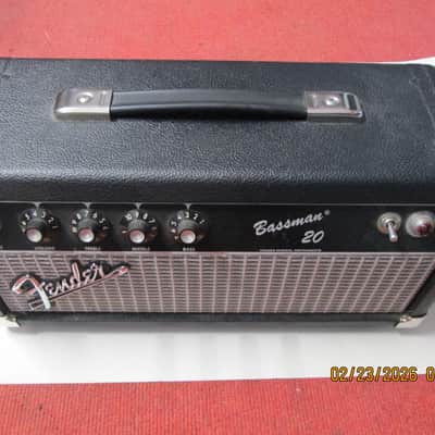 Fender Bassman 20 1983 image 3