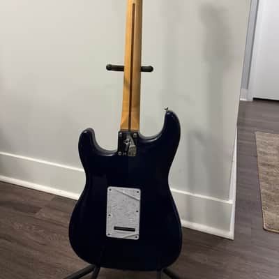 Fender Limited Edition Player Strat 2021 - Pelham Blue Burst image 4
