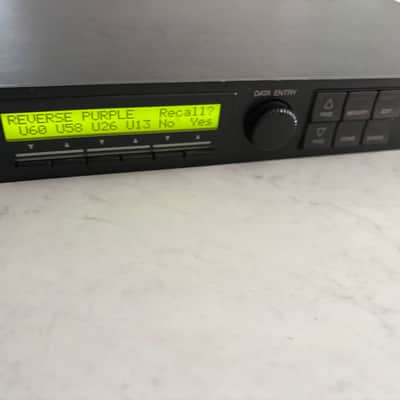 Yamaha SPX990 Professional Multi-Effect Processor 1990s - Black image 4
