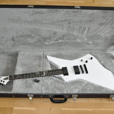 ESP LTD Snakebyte SW Snow White / James Hetfield (Metallica) Signature / Made in Korea / Explorer Type / W26030094 image 13