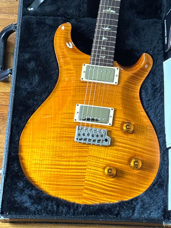 PRS Custom 22 10-Top Tremolo - 2001 - Violin Amber - Dragon II - East Indian Rosewood Fingerboard - Wide Fat Carve - NOS New Old Stock Like New Condition Massive Tight Flame OHSC image 1