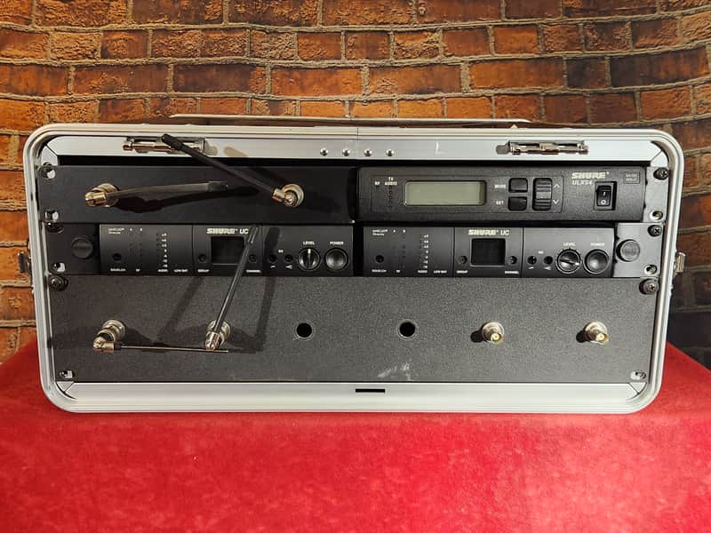 Shure Lot of Wireless Receivers & Antenna ULXS4 & 2 Each Of UC4-UA w/ Mini XLR Adapters & 6 Antenna image 1