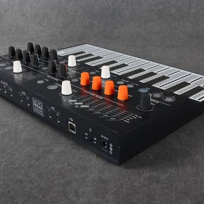 Arturia MicroFreak Synthesizer - 2nd Hand image 6