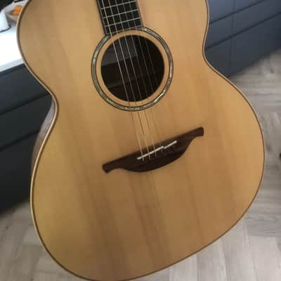 Lowden O35 - Adirondack and walnut Bild 3