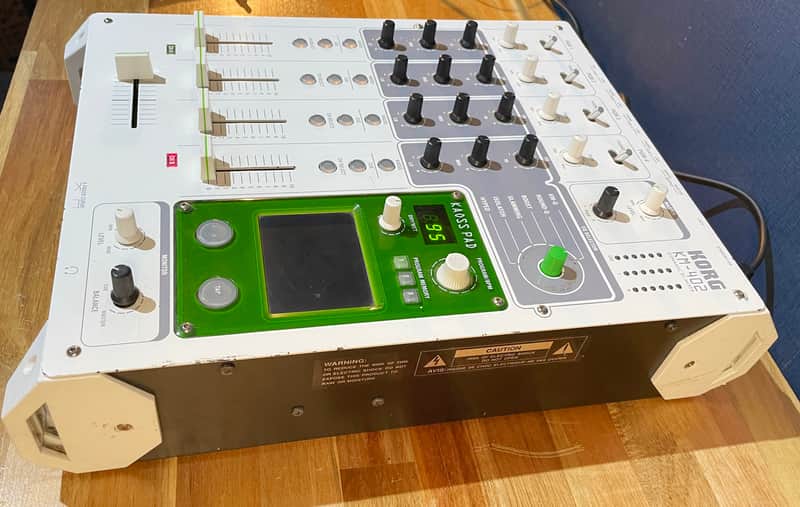 Korg KM-402 Dynamic Dj Mixer W/ Kaoss Pad EQ Selector & | Reverb