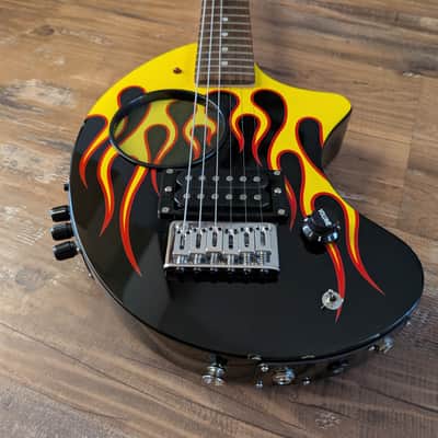 Fernandes Nomad Deluxe DIGI-ZO Hyper ZO-3 Digital Effects Travel Guitar 2005 Flame Graphics image 3