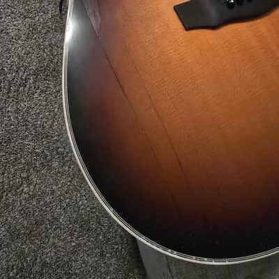 Guild USA D-55 1995 - 2020 - Antique Burst image 11