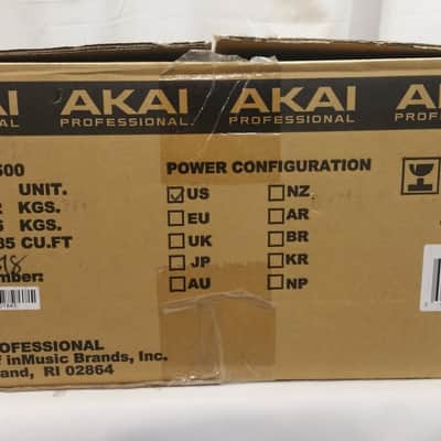 Akai BT500 Belt-Drive Bluetooth Turntable image 23