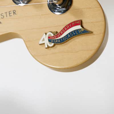 Fender 40th Anniversary American Special Stratocaster 1994 - Lipstick Red image 5