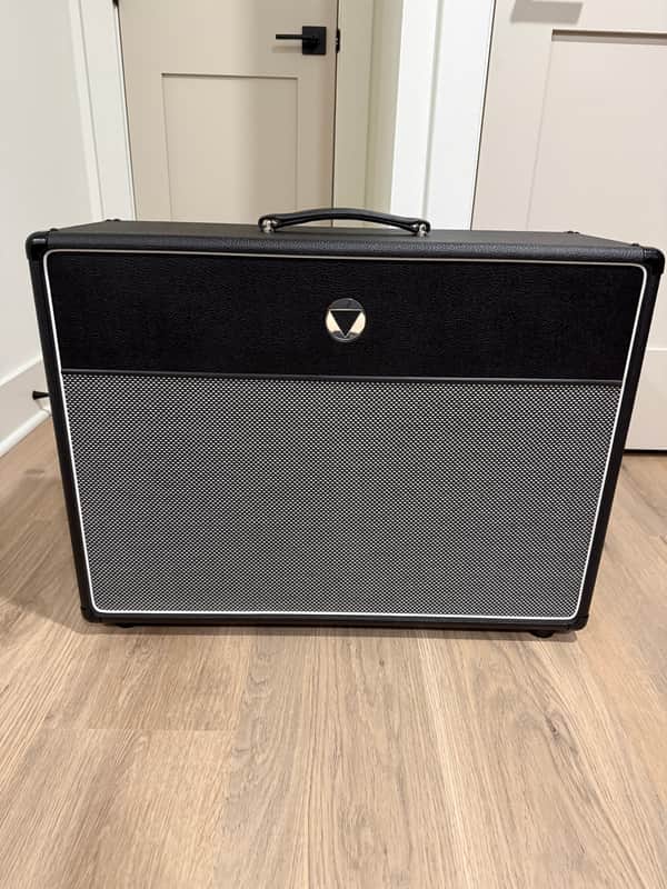 V-Boutique Custom 2x12 Speaker Cabinet – Celestion Alnico Cream & Creamback H75 + Tuki Padded Cover image 1