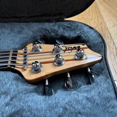 Wal MK2 5 strings 1989 Left-handed image 4