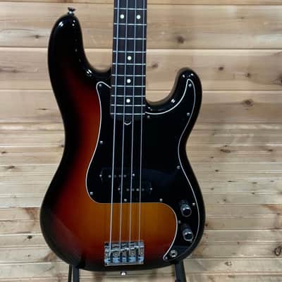 Fender American Standard Precision Bass with Rosewood Fretboard 2013 - 3-Color Sunburst image 1
