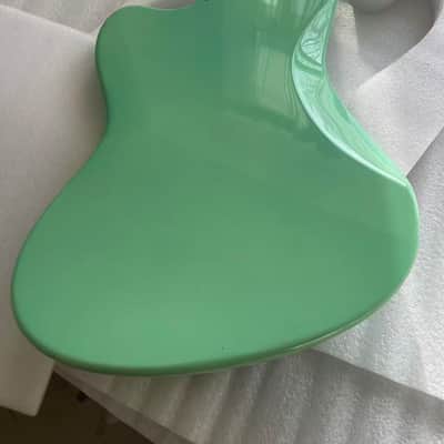 Green gloss alder wood Electric guitar body jazzmaster body image 4