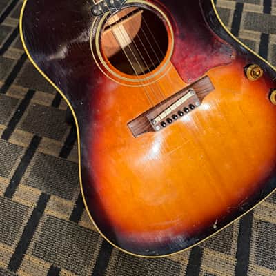 Gibson J-160E 1965/66 - Sunburst image 7