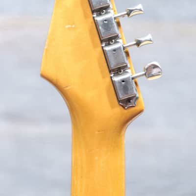 Fender '62 Stratocaster Reissue STD-62 MIJ 3-Color Sunburst El. Guitar w/Case image 8