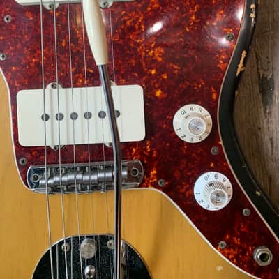1969 Fender Jazzmaster in Sunburst finish and hard shell case image 20