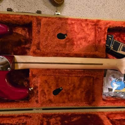 Fender  American Deluxe Stratocaster with Rosewood Fretboard 2008 - Crimson Red Mahogany image 3