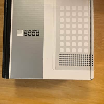 ThinkGeek bliptronic 5000 image 2