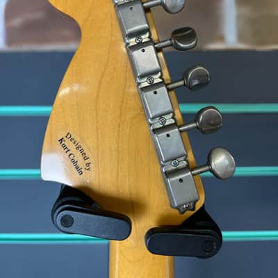 Fender MIJ Jagstang Fiesta Red 1996-97 Electric Guitar image 11