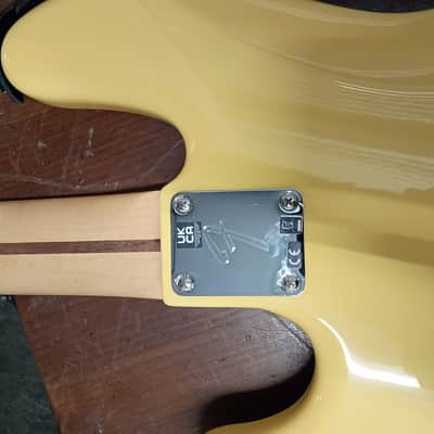 Fender Player Series I Jazz Bass 2022 Butterscotch EXC image 5