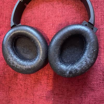 KRK KNS8400 Closed-Back On-Ear Studio Headphones 2010s - Black image 2