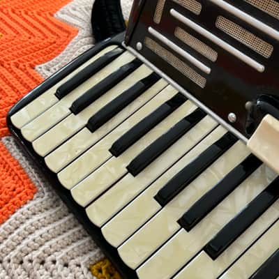 Silvio Soprani Accordion - Made in Italy 🇮🇹! - Ciao Bella! - Bella Fisarmonica! - image 10