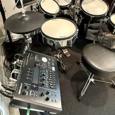 Roland TD-50KVX V-Drum Kit w Premium Upgrades - Mesh Pads - Black image 3