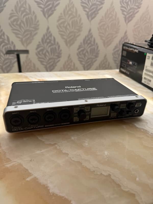 Roland UA-1010 Octa-Capture Hi-Speed USB Audio Interface 2010s - Black image 1