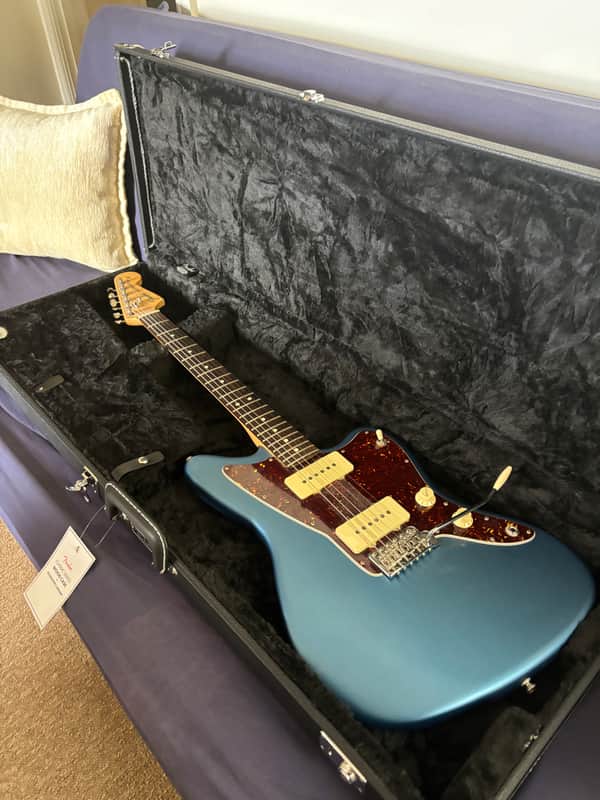 Fender American Performer Jazzmaster