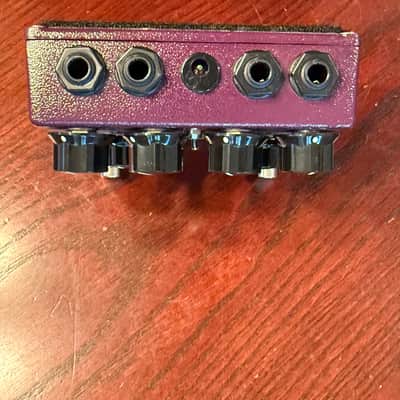 Analogman King of Tone V4 with Both Side High Gain, Four Jack, and Mode Toggle Options 2015 - Present - Graphic image 4