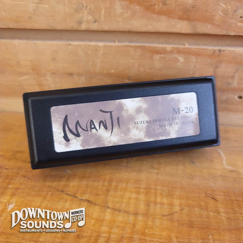 Suzuki Manji M-20 Diatonic 10-Hole Harmonica - Key of A image 1