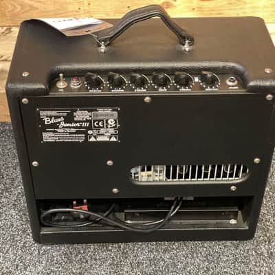 Fender Blues Junior III 15-Watt 1x12" Guitar Combo 2010 - 2017 - Black image 4