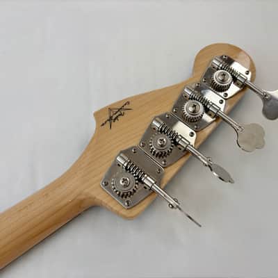 Fender Jazz Bass 1964 Custom Shop 2024 Bright Saphire Metallic NOS image 11