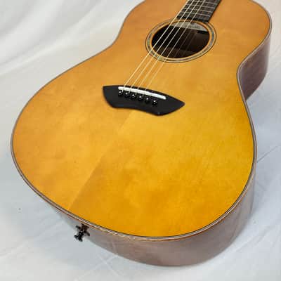 Yamaha CSF3M All-Solid Parlor Guitar, Piezo Pickup, Vintage Natural, W/Bag image 8