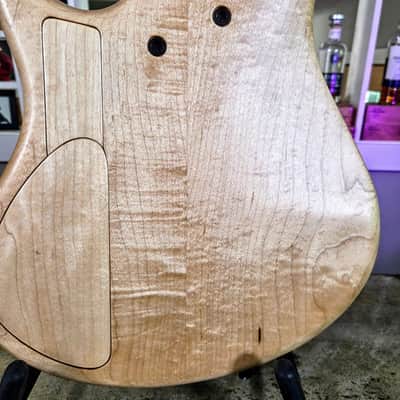 MTD 535-24 with Quilted Makore Top, Flamed Maple Body & Birdseye Maple Fingerboard image 10