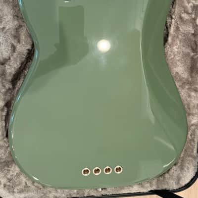Fender American Pro P-bass | Antique Olive | Maple Fretboard image 4