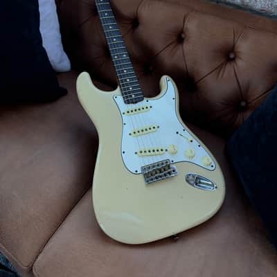 Fender Custom Shop '64 Reissue Stratocaster - Desert Sand image 18