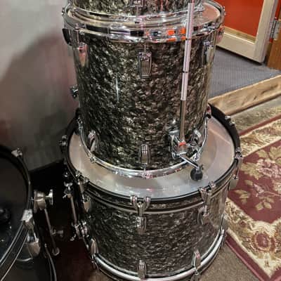 Ludwig Classic Maple Fab 3-Piece Shell Kit Moss Green image 5