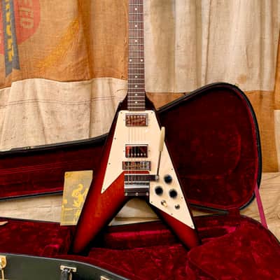Gibson Custom Shop '67 Reissue Flying V 2002 - Sunburst imagen 20