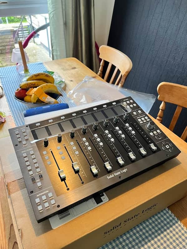 Solid State Logic SSL UF8 DAW Controller 2021 - Present - Black image 1