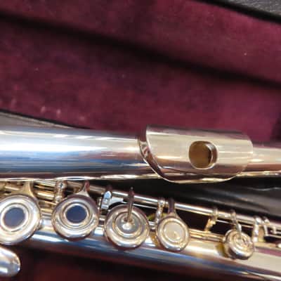 YAMAHA YFL462 OPEN HOLE FLUTE (B FOOT) - GORGEOUS- prepped by Yamaha Dlr +WTY image 7